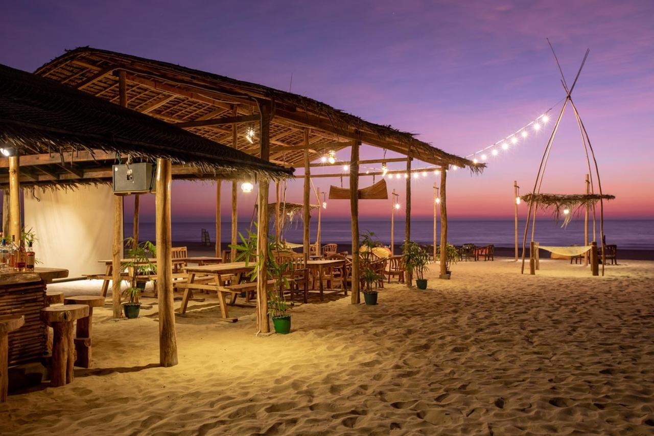 Eskala Hotels And Resorts Ngwesaung Bagian luar foto