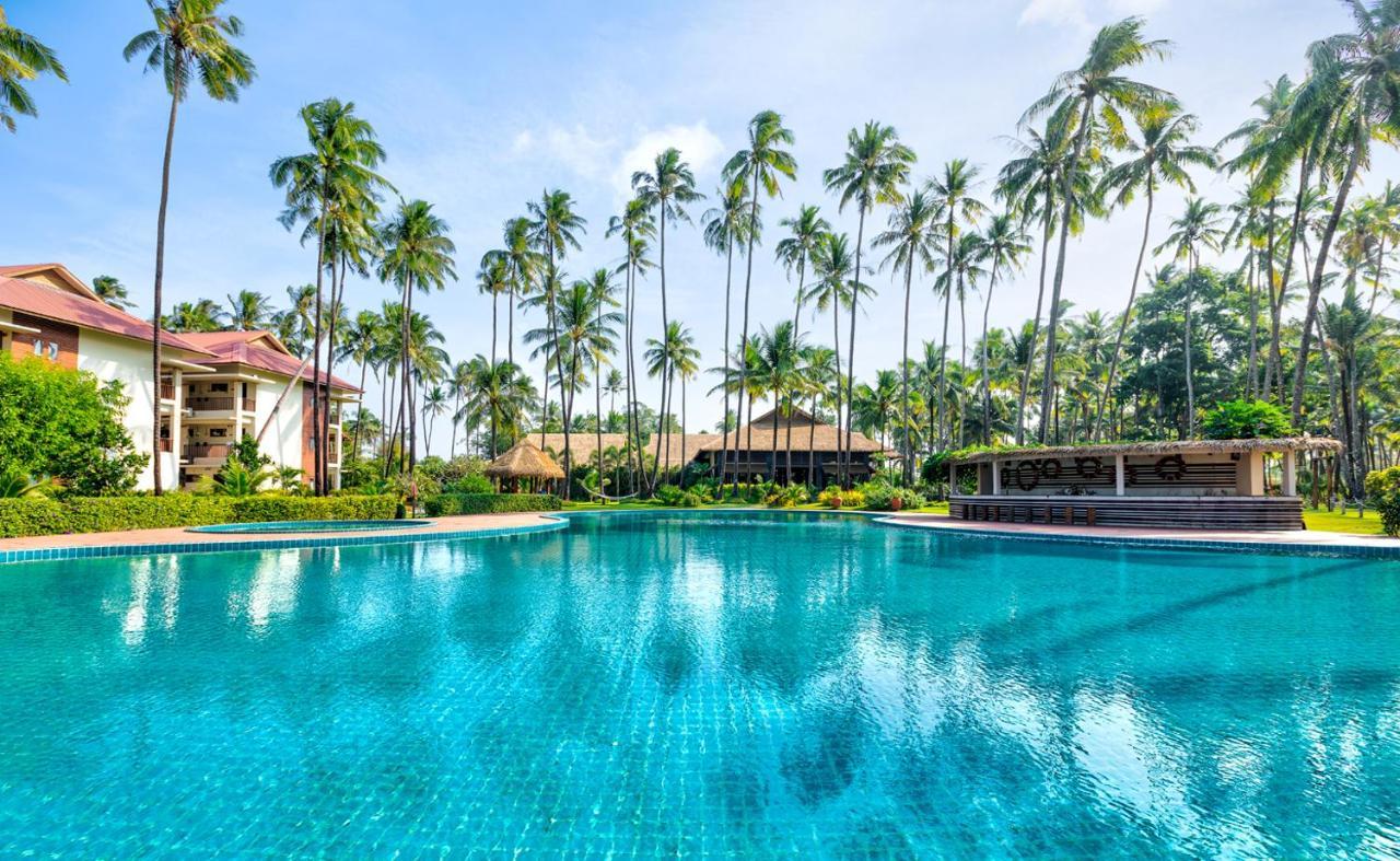 Eskala Hotels And Resorts Ngwesaung Bagian luar foto